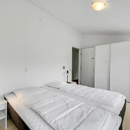 Apartament In Henne With Wifi And 1 Bedrooms Henne Strand