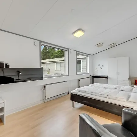 In Henne With Wifi And 1 Bedrooms